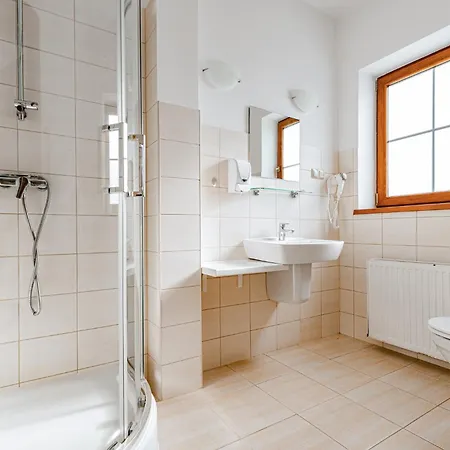 Zulawy - Restauracja & Ξενοδοχείο