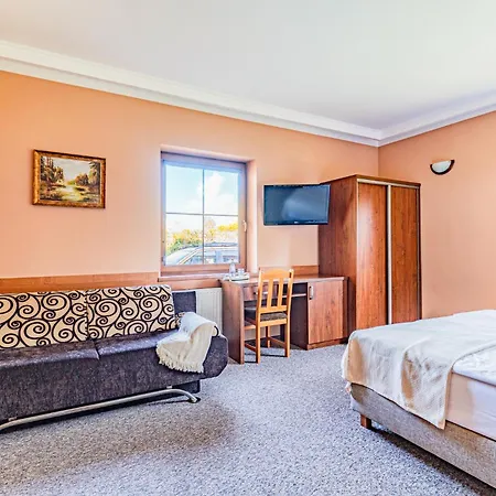 Zulawy - Restauracja & Έλμπλαγκ