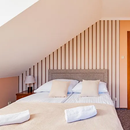 Ξενοδοχείο Zulawy - Restauracja &